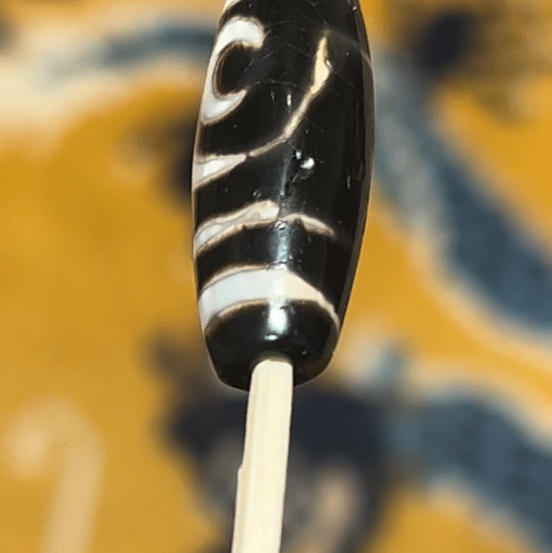 Antique 2 Eyes Dzi perle