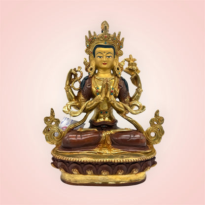 Avalokiteshvara Chenrezig Statue mit goldplattiertem Gesicht, Vorderansicht