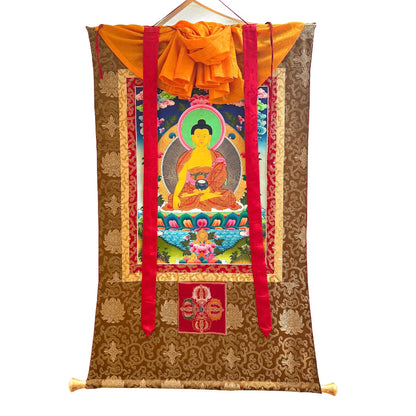 Buddha Shakyamuni Thangka – Handgemalt, aus Nepal

Dieser kunstvoll handbemalte Thangka zeigt Buddha Shakyamuni, den historischen Buddha, in klassischer Meditationshaltung