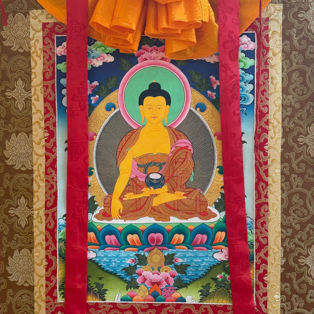 Buddha Shakyamuni Thangka – Handgemalt, aus Nepal

Dieser kunstvoll handbemalte Thangka zeigt Buddha Shakyamuni, den historischen Buddha, in klassischer Meditationshaltung