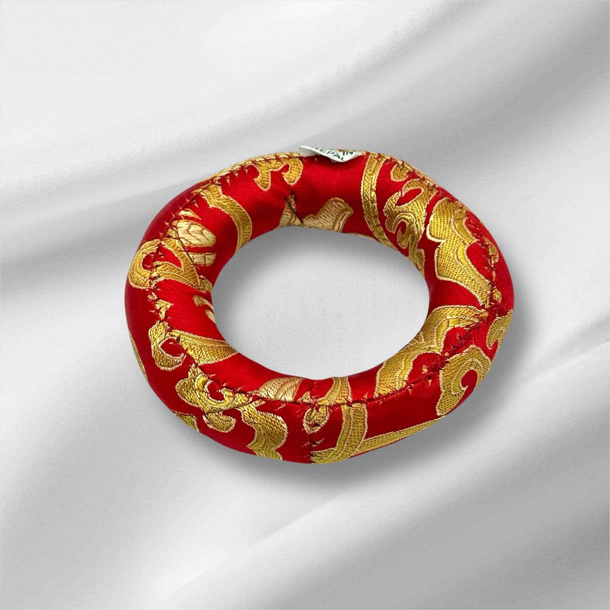 Kleine Klangschalenkissen in Rot