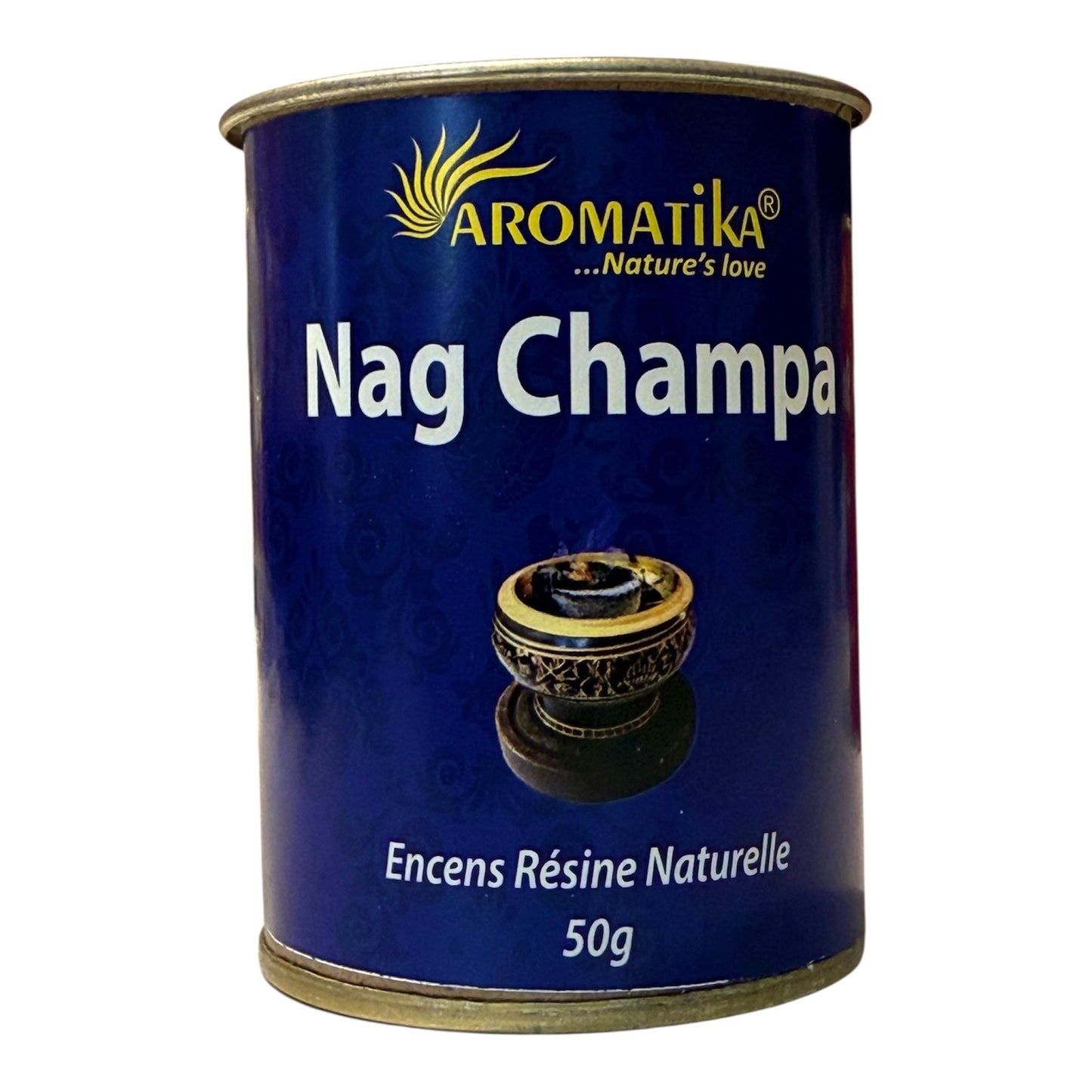 Hier sieht mann Räucherwerk aus  Nagchampa in einer Dose mit weissem  Hintergrund 