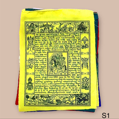 Tibetische Gebetsfahnen, Lungta in verschiedene Größen
Gebetsfahnen – Traditionelle Inspiration für Harmonie und Frieden